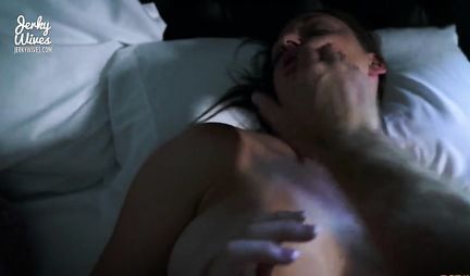 Sleeping mom gets hard sex and even pleasure from her stepson