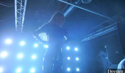 Redhead and blonde gave their fucker real group porn on the couch