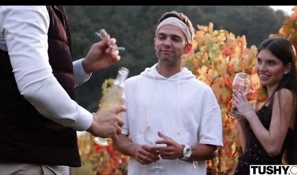 A young girl during group sex cums from double penetration on camera