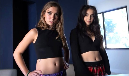 Girls during a close-up home group sex experience pleasur...