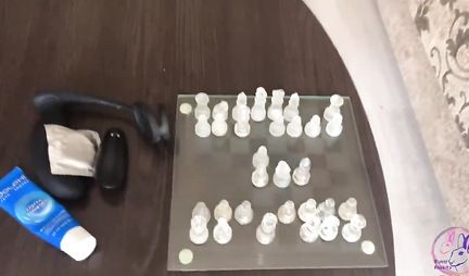 Russian girl and her friend decided to enjoy homemade anal sex