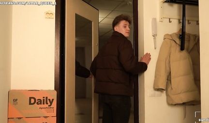 Russian couple in the bathroom enjoys premium fucking and shoots fucking