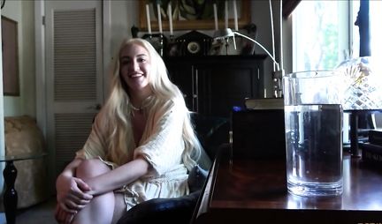 Guy fucks mom in the ass close up in front of a webcam