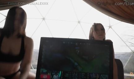 Russian chicks don	 mind trying group sex with a guy