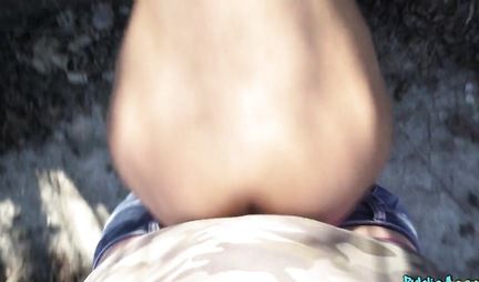 Skinny chick pikaper pulled pussy on a strong dick in the first person