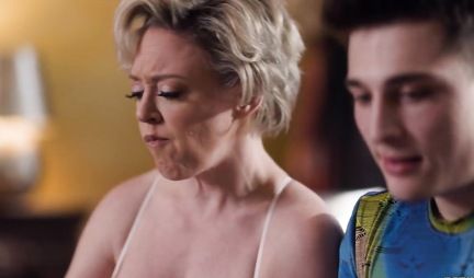 Mature mother decided to teach a sex lesson to an adult stepson