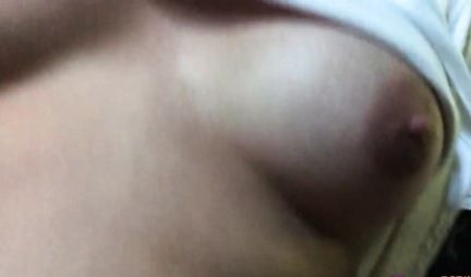 A mature woman is in a pleasant shock from a sensual and gentle kuni