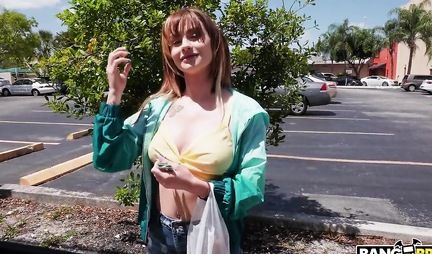 Young chick enjoys a pickup truckers cock in the car