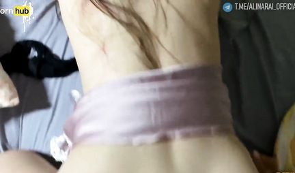 Mom with hanging boobs sat down on her stepsons strong dick