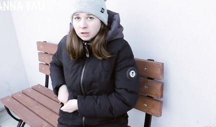 Pikaper persuaded a Russian girl to go with him and fuck