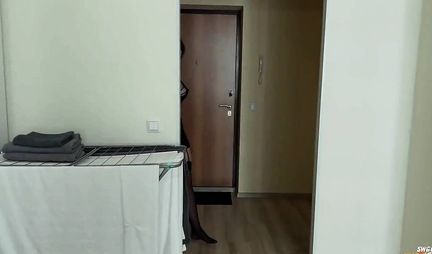 Russian brunette got anal sex as a gift