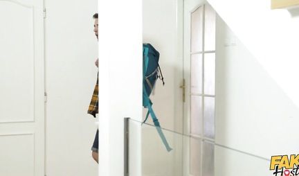 Tattooed cutie let her boyfriend lick her holes