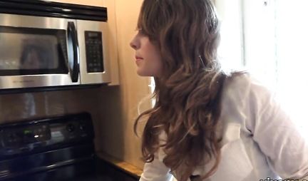 The girl is ready to spread her legs, but only for cash