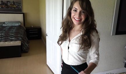 The girl is ready to spread her legs, but only for cash