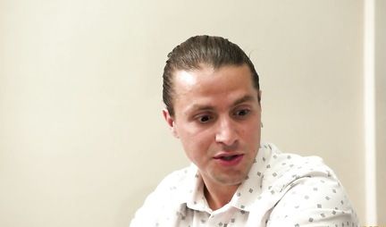 Brunette flashed pussy in front of a colleague after work in the office