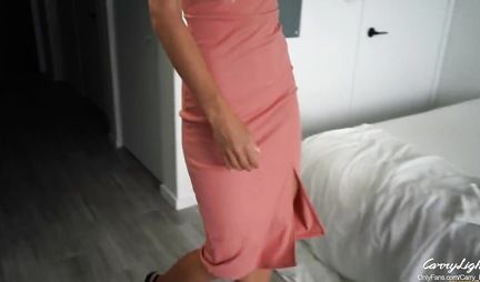 Blonde with a big ass fucks doggystyle with a guy in the morning