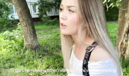 A young Russian girl sucked the trunk of a new friend