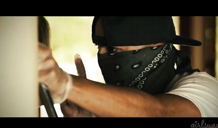 Three girlfriends got together and muddied lesbian sex