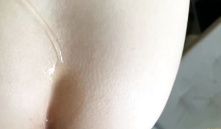 Russian chick knows how to give an excellent blowjob to her friend