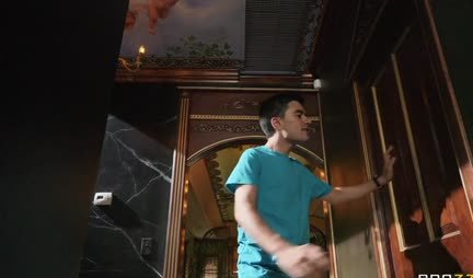 Big tits MILF offers hot sex to stepson