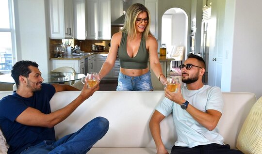 The stepson, together with a friend, fucks the mother in ...