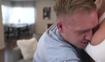 Mom flashed boobs and stepson decided to fuck her in pussy