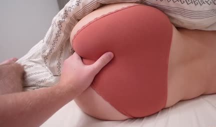 The guy touched the big ass of his sleeping stepsister