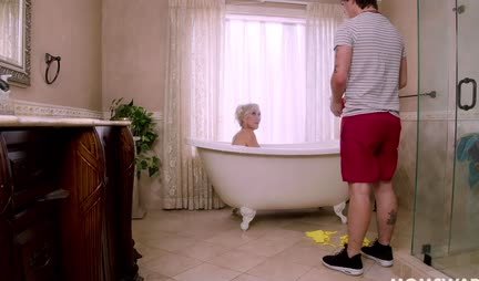 Moms waved without looking at their stepsons for a gangbang