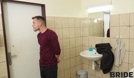 Bride with big tits cheats on the groom before the wedding