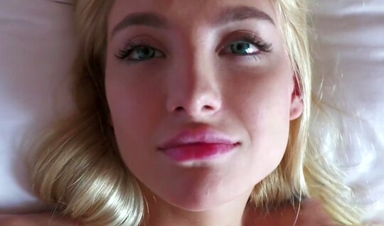 Blonde experienced double penetration at a porn casting