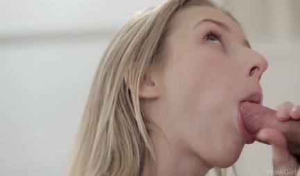 Skinny blonde experienced anal pleasure in bed