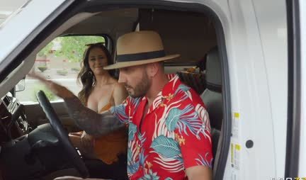 Asshole traveler fucks with a young macho in pussy