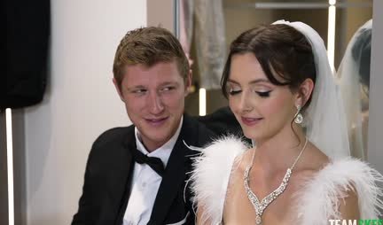 Busty mother decided to give her daughter's fiance pleasure