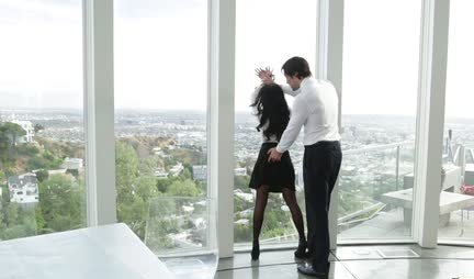 Secretary in stockings with a wet pussy saddled the boss's cock