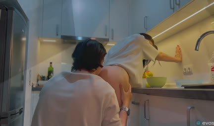 Russian bitch gently groans from rough pussy penetration