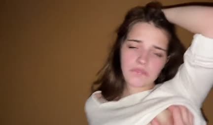 Russian chick ran into hard sex with a new boyfriend