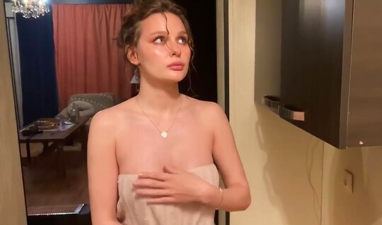 Russian neighbor sucked off a guy and fucked him after a ...