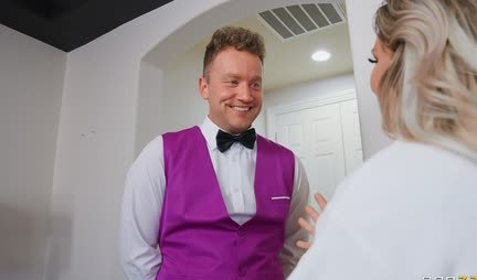 Milf with big tits had sex with a hotel employee