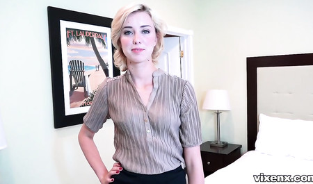 Blonde with pierced nipples wants her role in the film