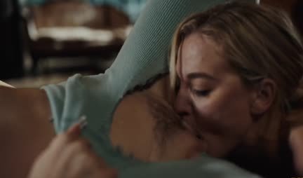 Passionate lesbians with wet pussies arrange hot debauchery