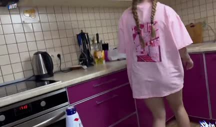 Russian bitch let guy's dick into anal and cheated on boyfriend