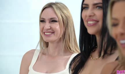 Gorgeous stepmom with big tits knows how to suck great