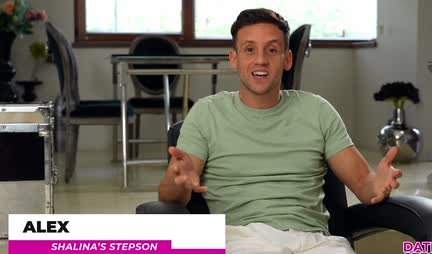 Gorgeous stepmom with big tits knows how to suck great