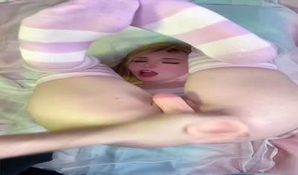 The guy spoiled his girlfriend's delicious pussy with masturbation