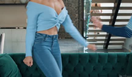 Young chicks with their mothers tried lesbian sex