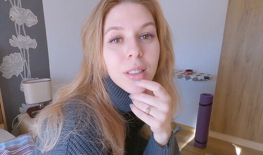 Russian blonde had anal sex with an old friend