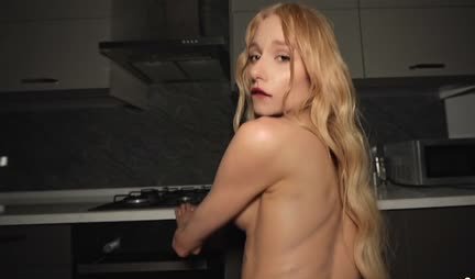 The blonde received streams of sperm on her big tits after sex