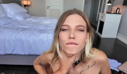 Russian girl with beautiful tits came to fuck