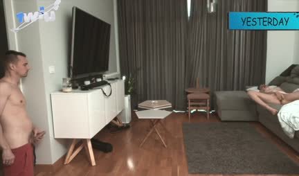 Russian cheater fucks with a neighbor while the guy is not at home