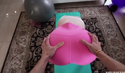 The girl is perfectly fucked in a juicy pussy in the first person